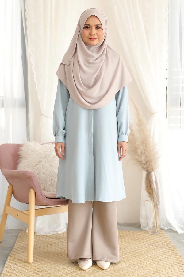 Jane Blouse - Sky Blue Jane Blouse - Sky Blue
